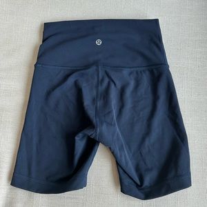 Lululemon Wunder Train High-Rise Short 6"